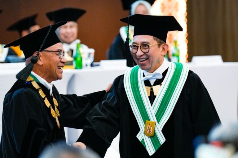 Fadli Zon diangkat sebagai profesor kehormatan